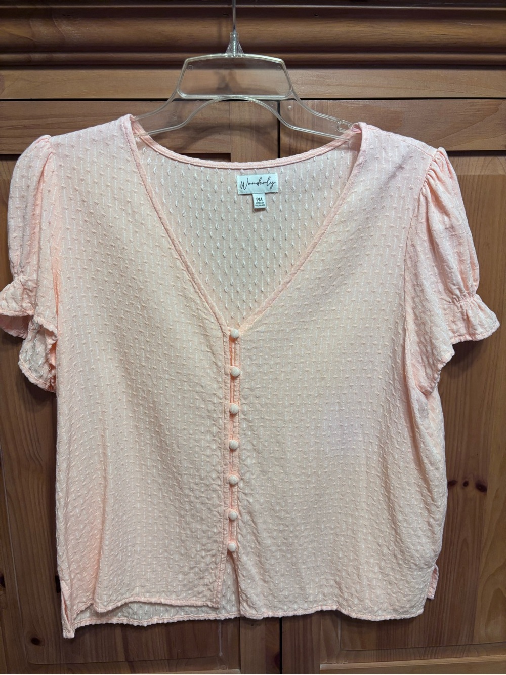 Wonderly Peach Textured Button-Front Puff Sleeve Blouse